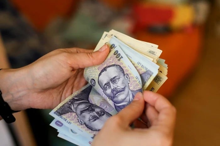 Analist economic: Guvernul face invers decât ar trebui să facă