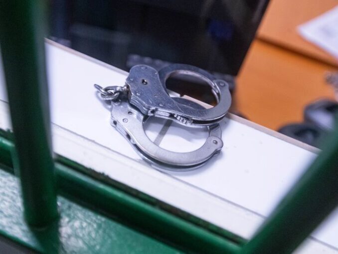 Agresorii sexuali nu mai pot lucra în școli sau spitale. Lege promulgată de Nicușor Dan