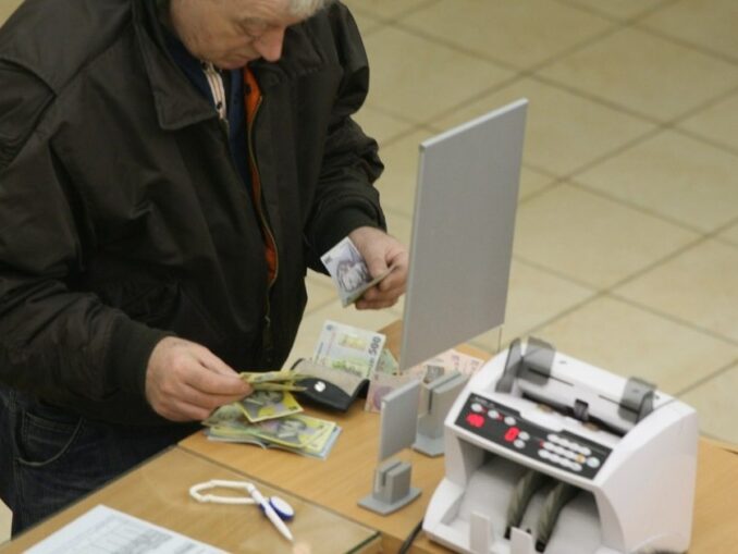 Băncile se zgârcesc la dobânzile pentru depozite în februarie 2026. Unde găsești cele mai bune oferte pentru banii tăi