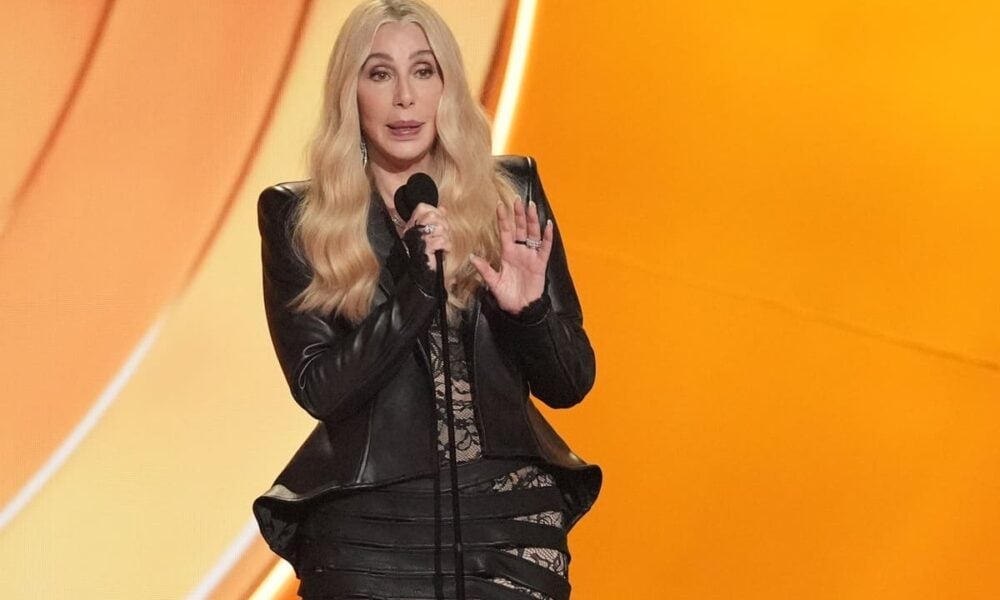 VIDEO. Cher face praf scena Grammy! La 76 de ani a intrat în istorie cum nu și-ar fi dorit