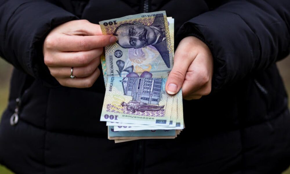 Greșeala financiară pe care nu mai ai voie s-o faci după 55 de ani