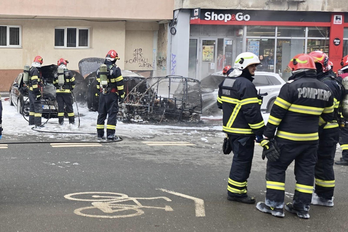 VIDEO Femeie moartă după ce o mașină electrică a luat foc