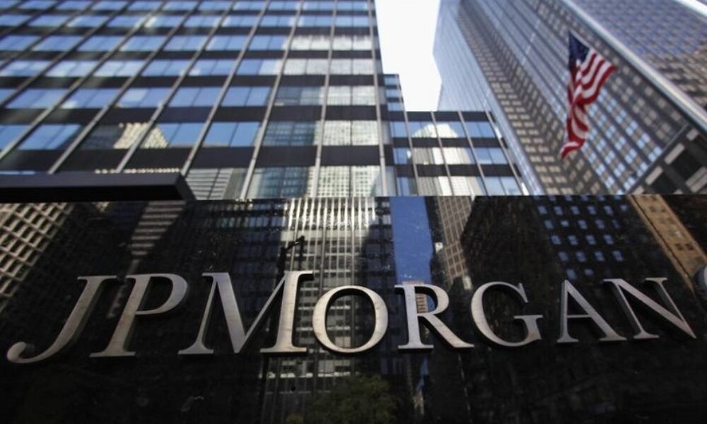 JPMorgan recunoaşte că a închis conturile lui Trump după atacul de la Capitoliu