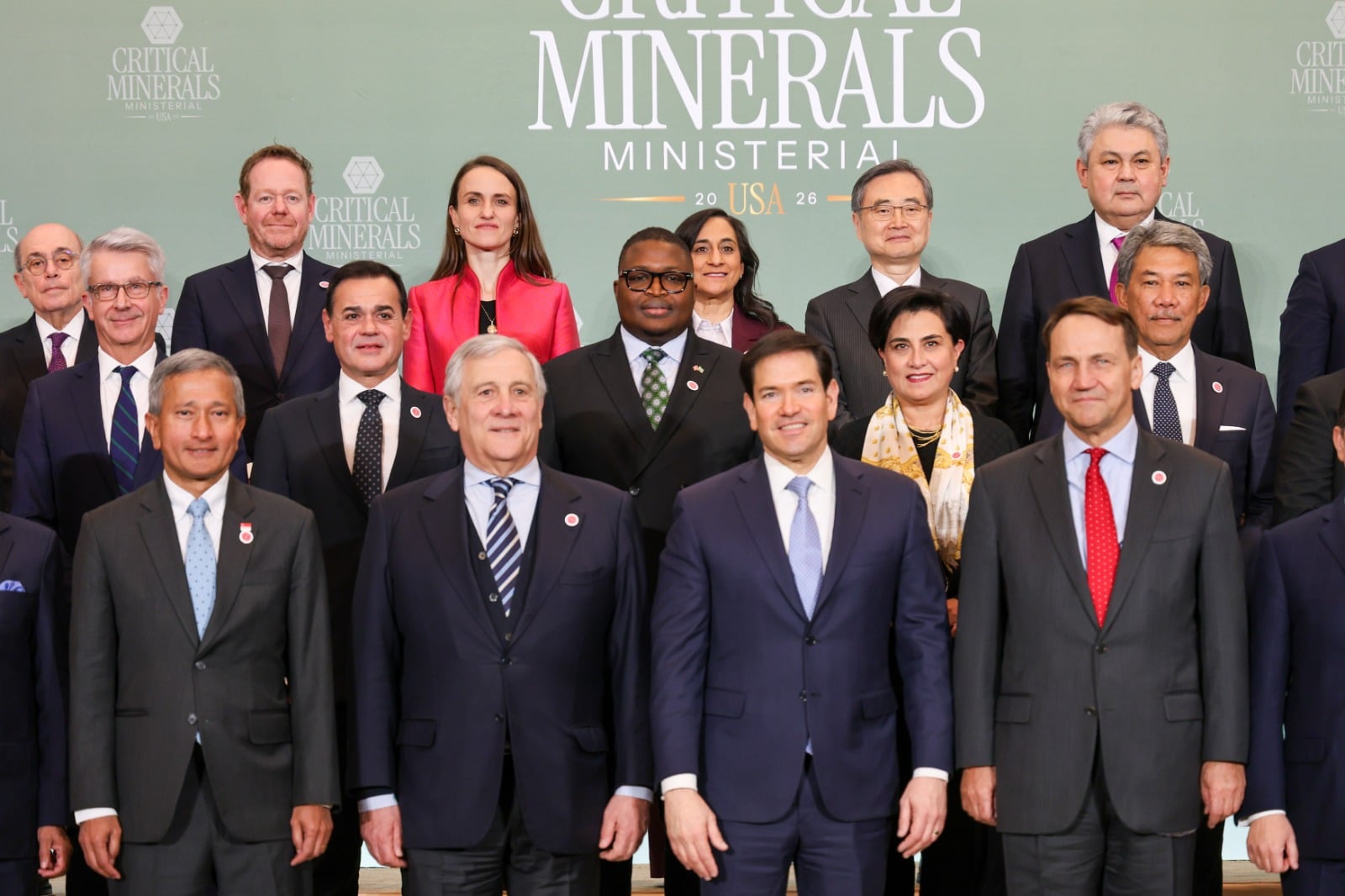 Țoiu vorbește în SUA despre responsabilitatea strategică a României