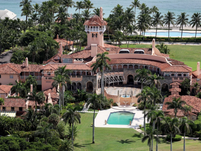 Un bărbat înarmat a fost împușcat mortal după ce a pătruns la Mar-a-lago