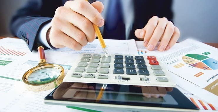 PFA sau SRL în 2026? Ce taxe și impozite plătești pentru fiecare