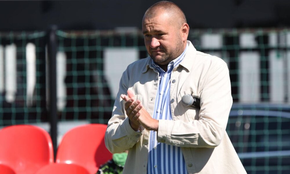 Primar PSD cu brățară la gleznă. Ar fi sechestrat și agresat două femei