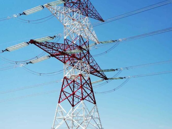 Record în fotovoltaic, dar care vine cu un mare avertisment