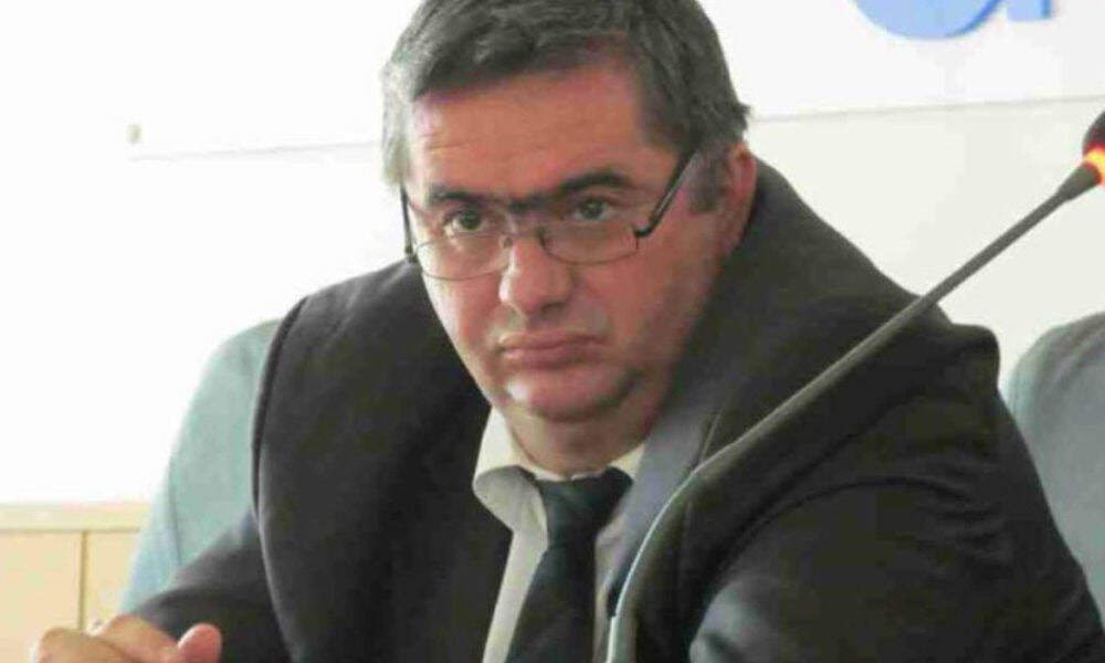 „Polițistul lui Ponta”, membru USR pentru o zi, trecut și prin AUR, numit în fruntea unei fabrici de armament