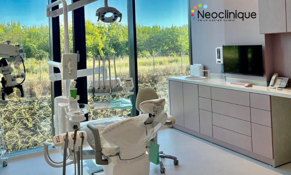 Cum alegi clinica potrivită pentru implanturi dentare rapide? Tehnologia care face diferența în 2026