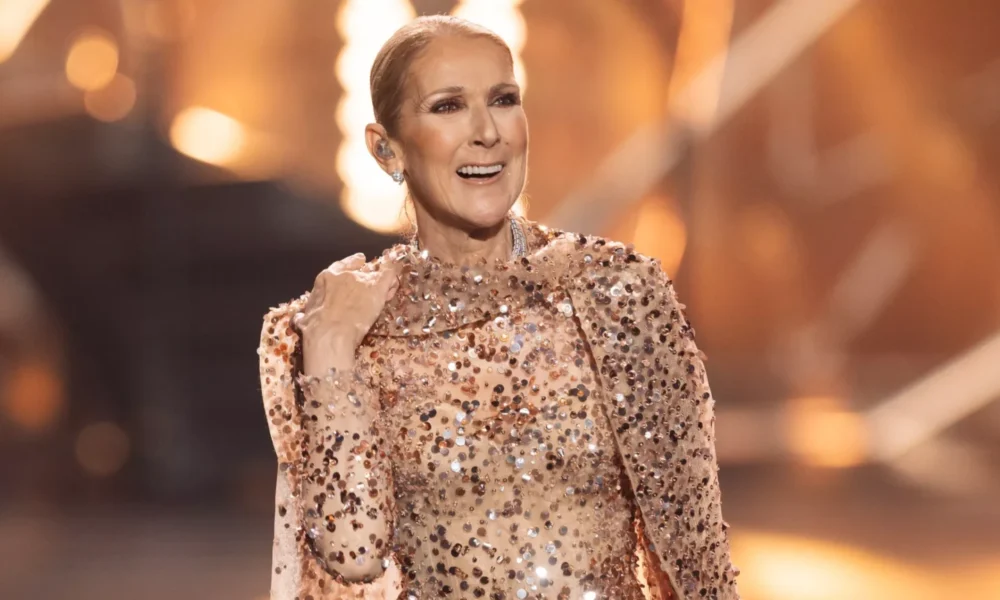 Celine Dion îşi va face revenirea pe scenă la Paris