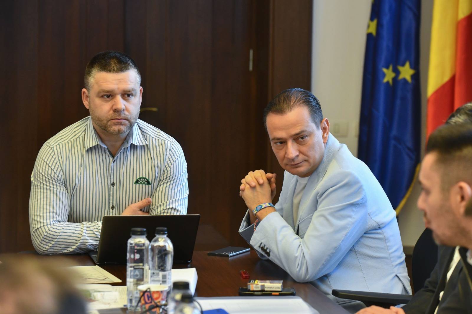 SURSE PSD momește un consilier de dreapta să-i strice majoritatea lui Ciucu. Orban vrea să-l dea afară din partid