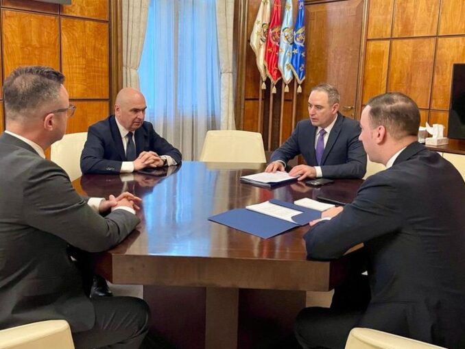 Bolojan, despre prețurile la carburanți: Refuz să vând soluții populiste