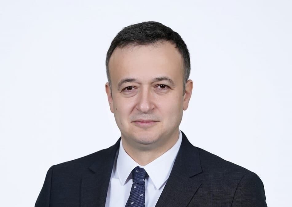 Cum scapi de instanță în disputa cu firmele de asigurări și pensii private. Ce face ASF pentru românii care au acțiuni uitate