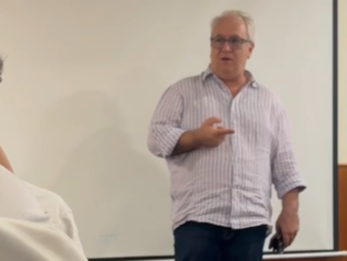 VIDEO „Bucurați-vă! Ați avut șansă să fiți lângă un război”. Mesajul halucinant al consulului Badea pentru elevii blocați în Dubai