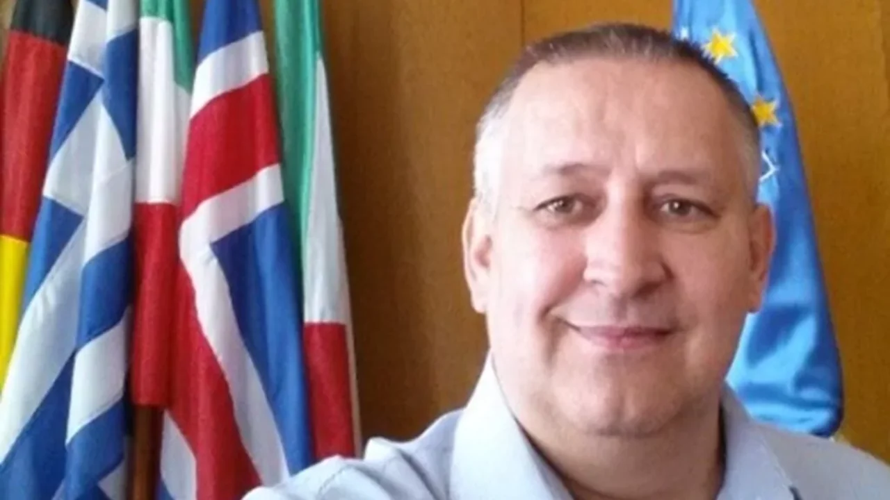 Portret. Cinci joburi la stat, 10.000 de euro lunar, sute de mii de euro în cutii pantofi. Cine e apropiatul lui Grindeanu săltat de DNA