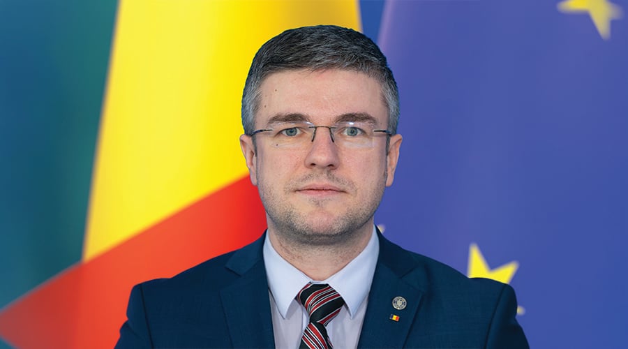 Bani pentru afacerile conduse de femei. Programul „Femeia Antreprenor” revine