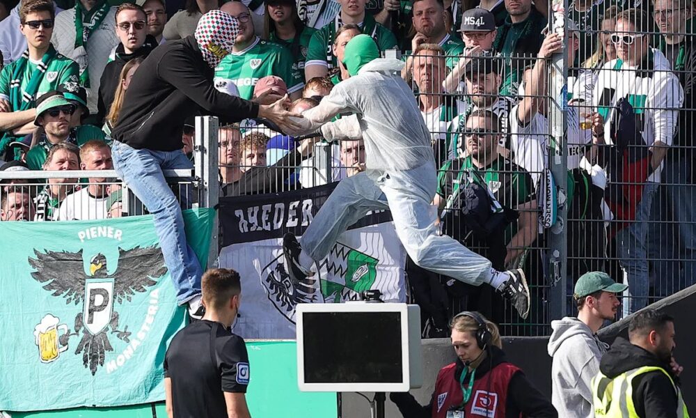 Nebunie în 2. Bundesliga. Doi suporteri cu cagule au deconectat sistemul VAR
