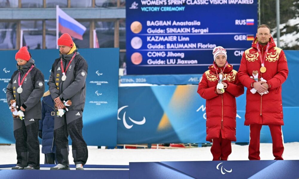 Germanii au protestat faţă de Rusia pe podium