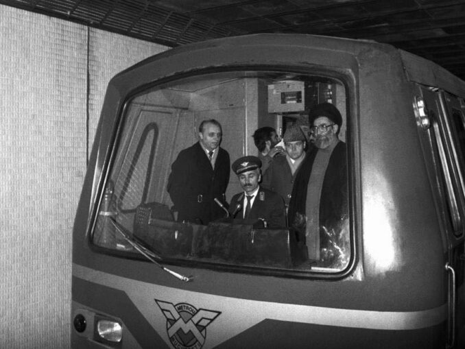 Un oraș incapabil să-și transporte locuitorii. Povestea metroului din București