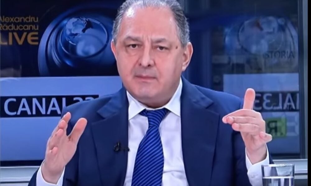 Vanghelie și-a făcut partid și l-a pus pe Călin Georgescu lider spiritual: Simion e trădător!