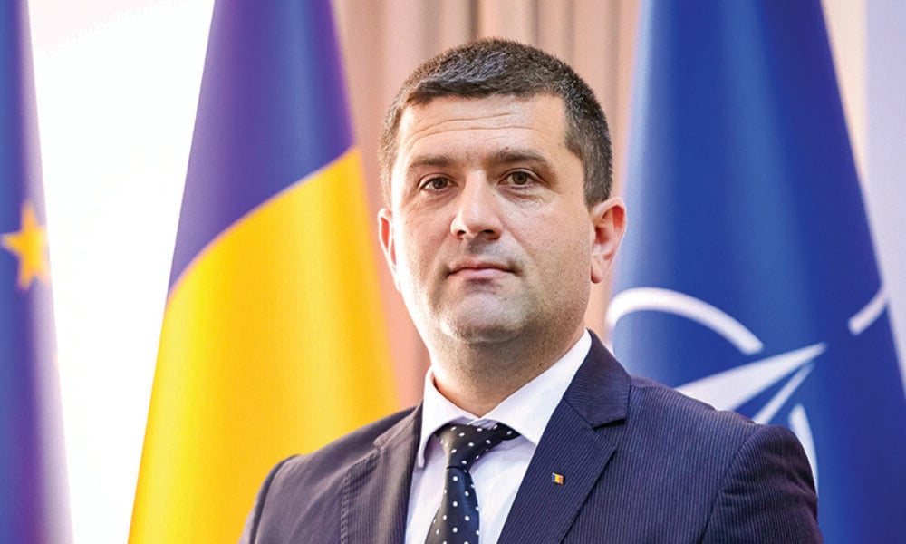 Scandal în jurul miliardelor din SAFE. Șeful Romarm cere judecarea ministrului Apărării