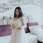INTERVIU  “Dacă te-am iubit o dată, te-am iubit pe veci” – Beatrice Arzoiu, artistă