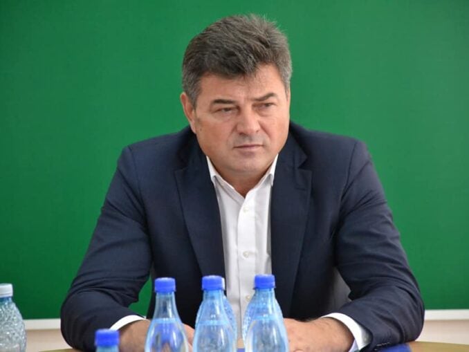 EXCLUSIV Fostul director dintr-o instituție cheie acuzat de spionaj, trimis să se judece cu compania în județul natal