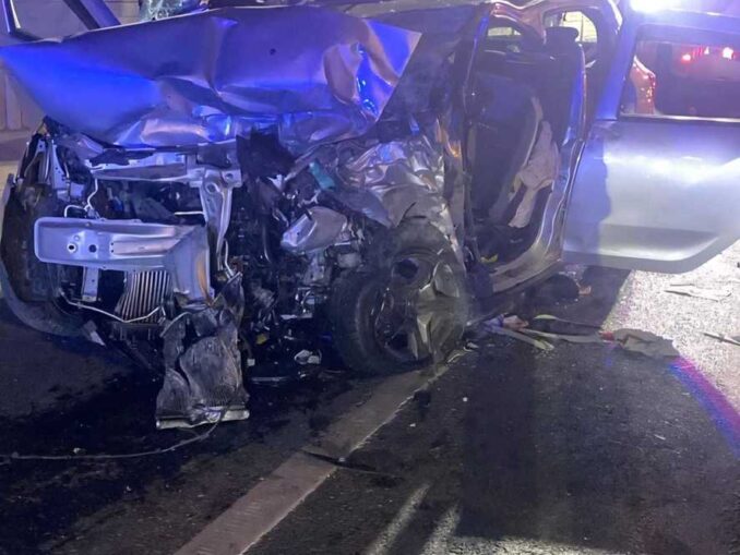 Un șofer a omorât un om și a spitalizat alte trei persoane. Avea permisul suspendat