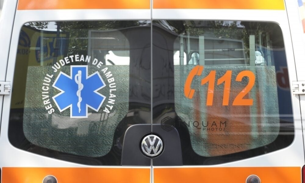 Alertă la Sănătate: Criza carburanților golește bugetul Ambulanței