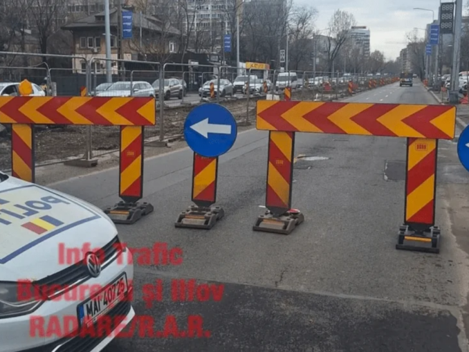 Trafic restricționat. Asfalt surpat în Capitală
