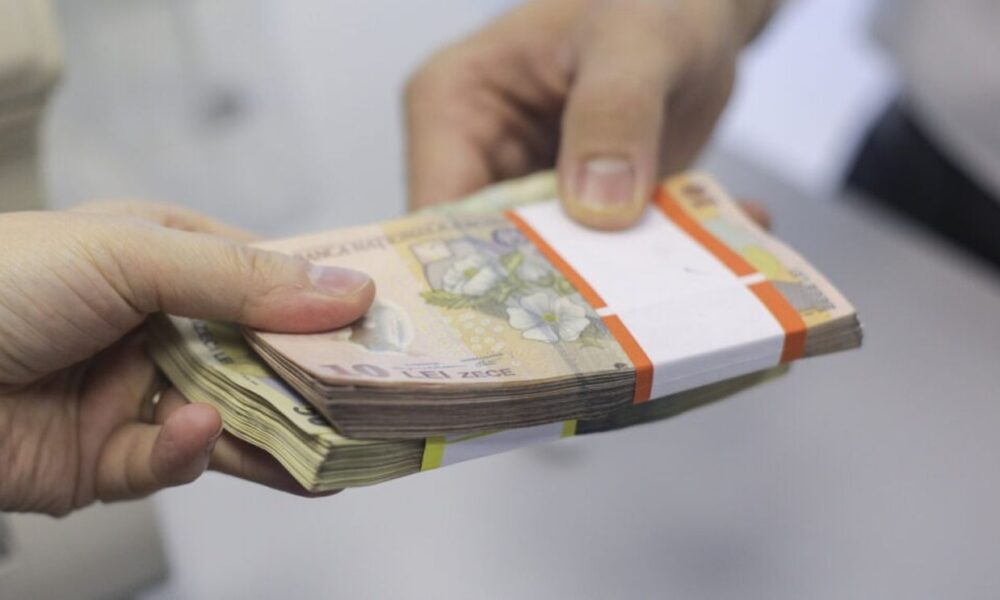 Banca din România care-ți dă 600 de lei dacă-ți deschizi cont la ei