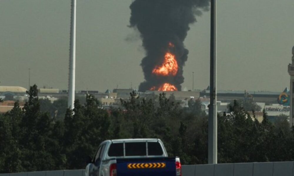 Reluarea zborurilor în Dubai, după incendiul de la aeroport