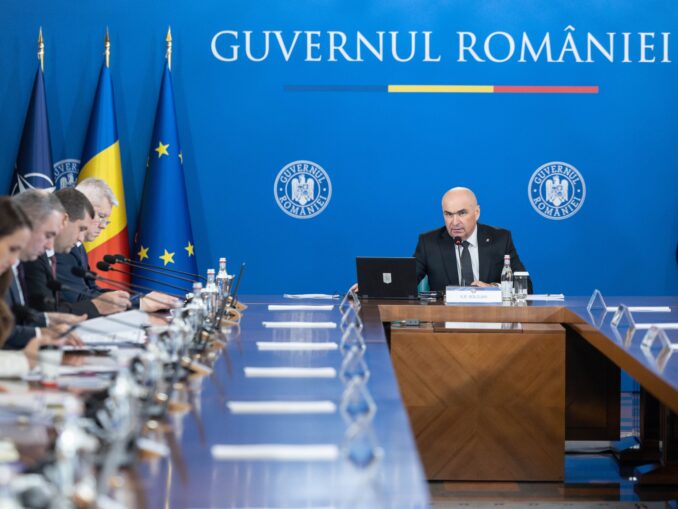 UPDATE Cu cât scade prețul motorinei și benzinei. Calcule la Guvern pentru reducerea accizei în praguri de 5% SURSE