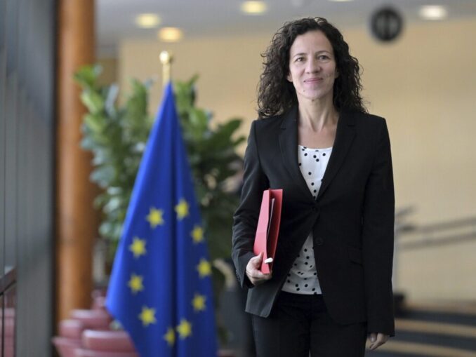 Bani europeni pentru România. Mai mult sprijin pentru tehnologie și dezvoltare