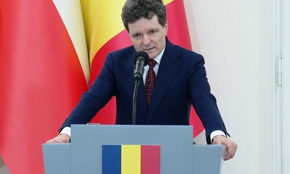 Nicușor Dan evită răspunsul privind umbrela nucleară a lui Macron