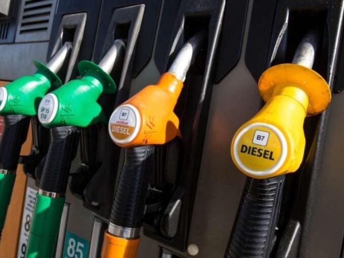 Scumpirile la pompă „decapitează” șefi la vârful Consiliului Concurenţei și ANPC