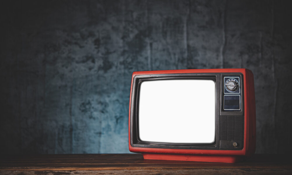 Un alt canal TV dispare. „Cine beneficiază de această decizie?”