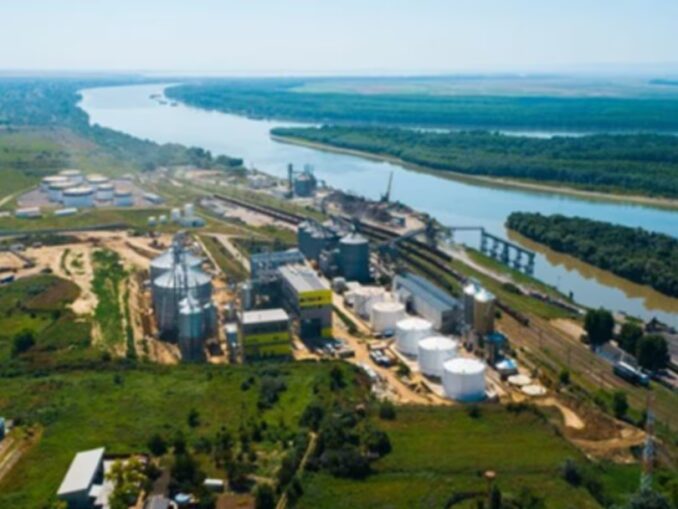 De ce cumpără România portul moldovenesc