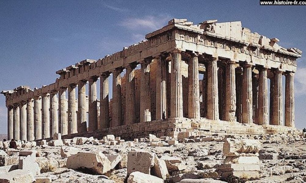 Atena în pragul sufocării: Cum ne pot fi afectate concediile