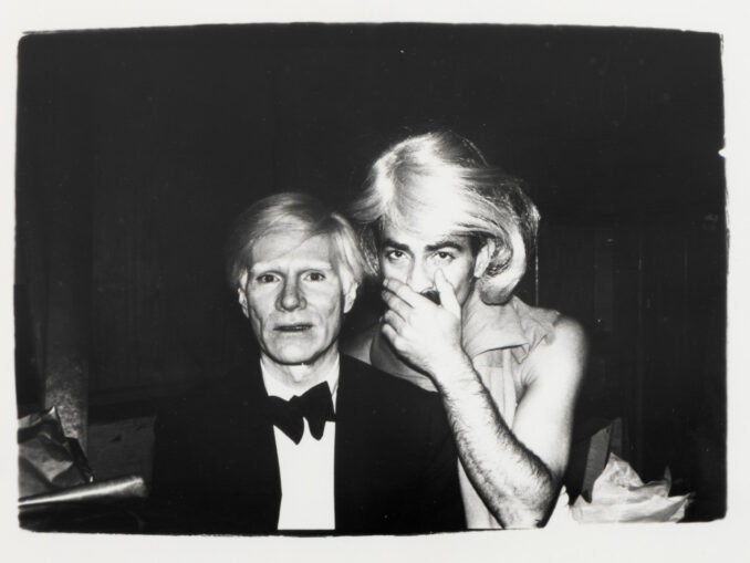 Runda doi de vânzări din colecția lui Darius Vâlcov: Picasso, Warhol și Renoir – FOTO