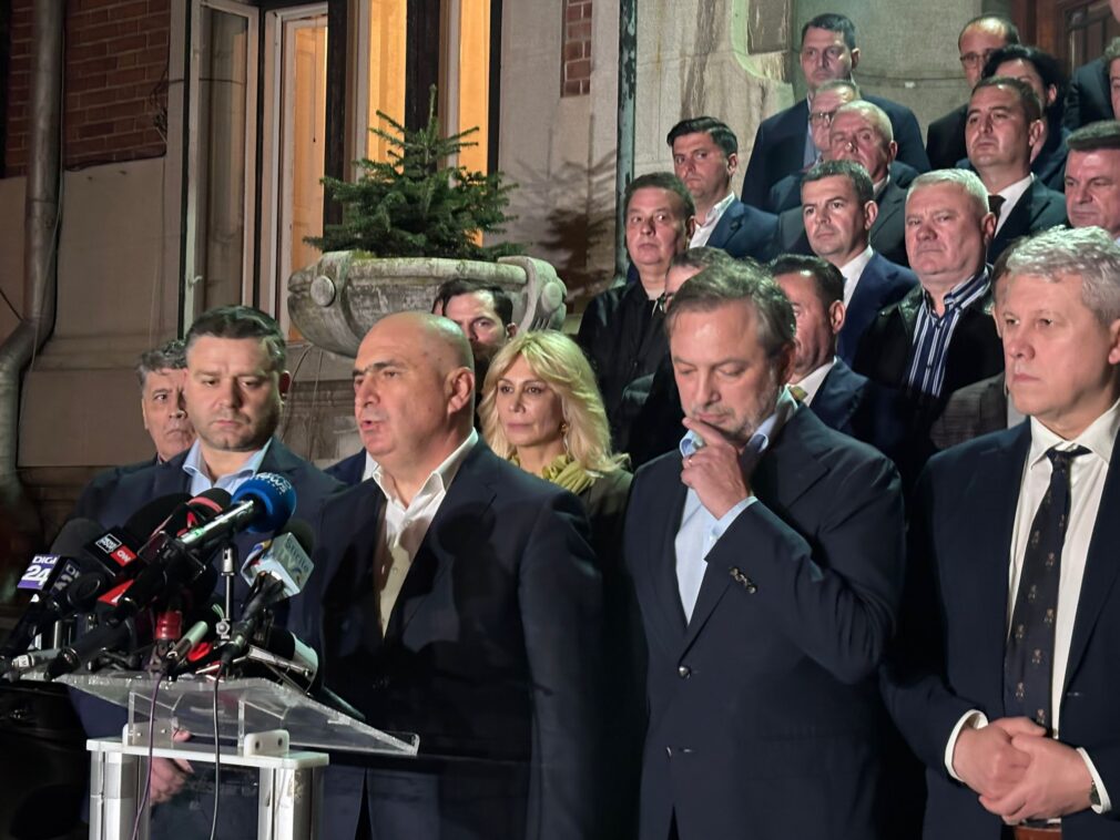 Liderul PNL care se bucură de cum e tratat Bolojan de PSD: „Să vadă ce pățim noi de când suntem cu ei la guvernare, lăsați singuri în luptă”