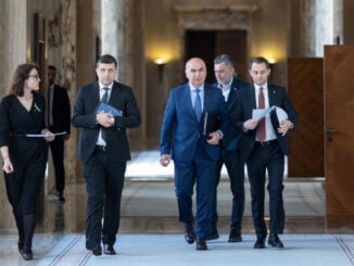 Reuters, despre criza politică din România: Cel mai mare partid se aliază cu extrema dreaptă