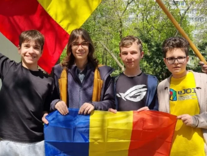 Micii programatori români au cucerit aurul
