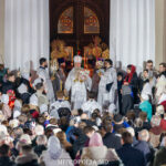 Focul Haric la Chișinău sau când lumina divină devine demonstrație de putere