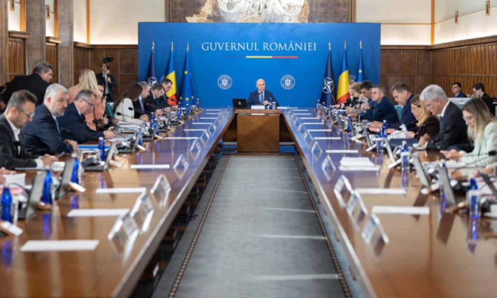 Guvernul mărește cu 40% finanțarea programului „Masă sănătoasă” în școli. Prima ședință după moțiune