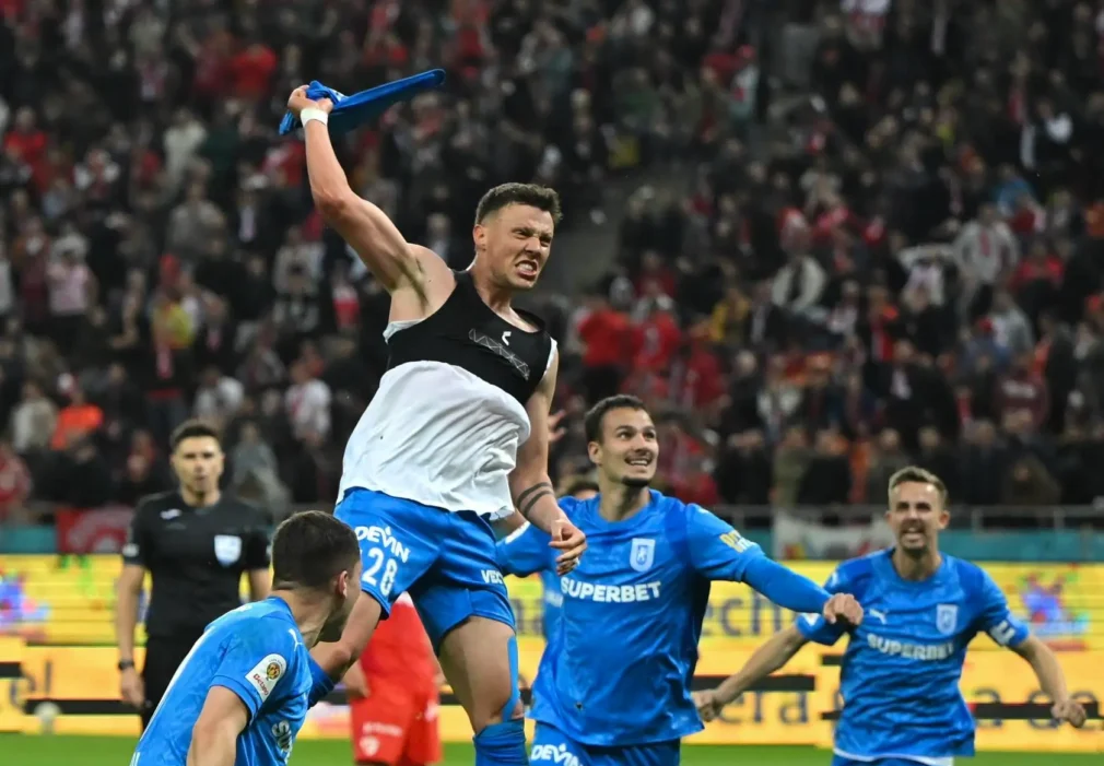 Finala „studenților”. Craiova a trecut de Dinamo la penalty-uri