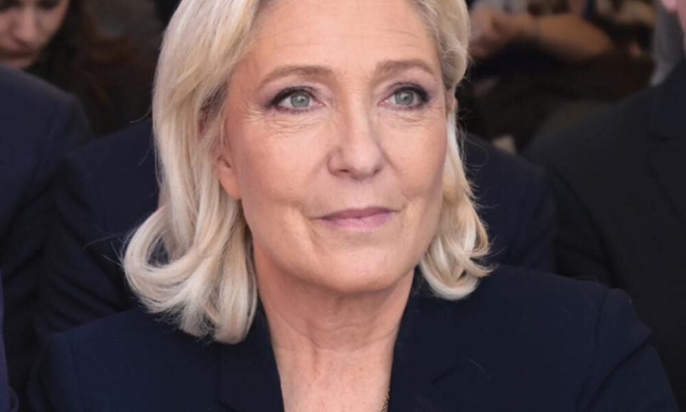 Marine Le Pen s-a văzut cu cel mai bogat om din Franța. Mediul de afaceri, gata de scenariul în care extrema dreaptă câștigă
