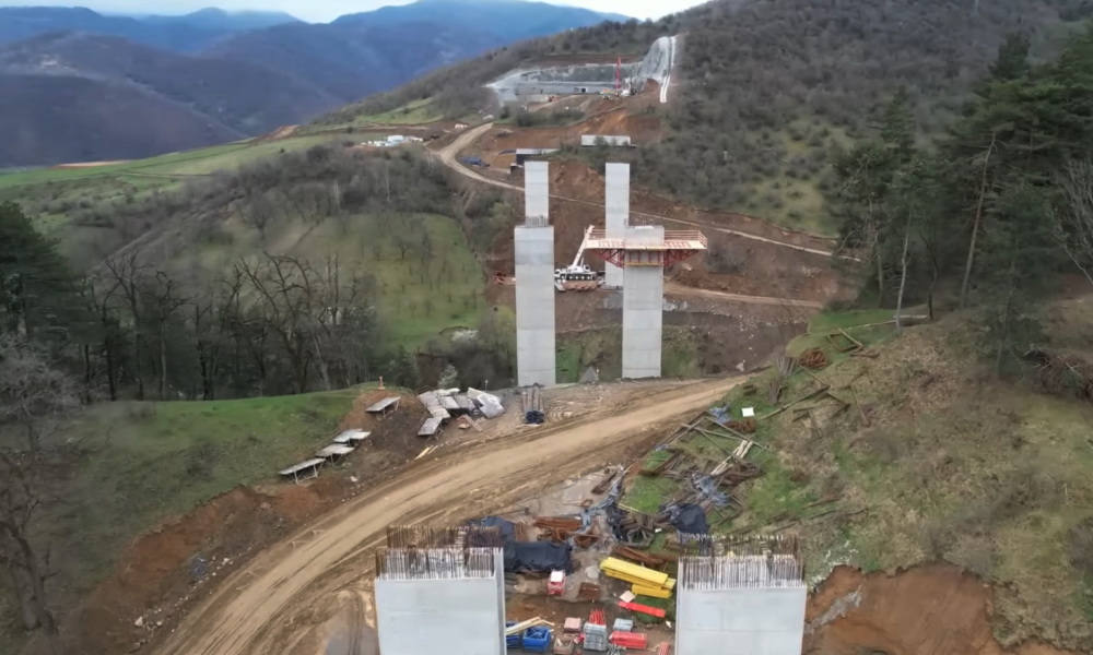 Au început săpăturile la un nou tunel pe A1 Sibiu-Pitești VIDEO