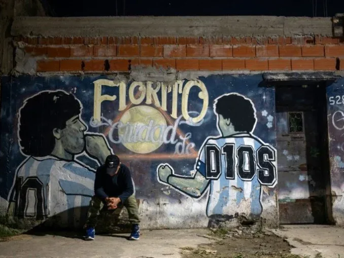 Imagini macabre cu Maradona pe patul de moarte, prezentate la proces